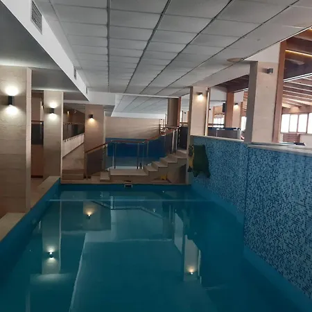Hotel Milmari - Breakfast And Pool Kopaonik
